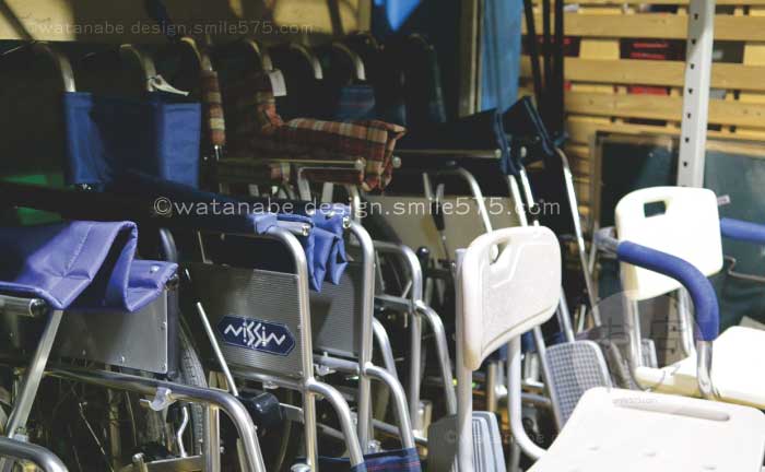 生活センターの販売する中古車椅子｜スマイル情報紙｜お店ドア